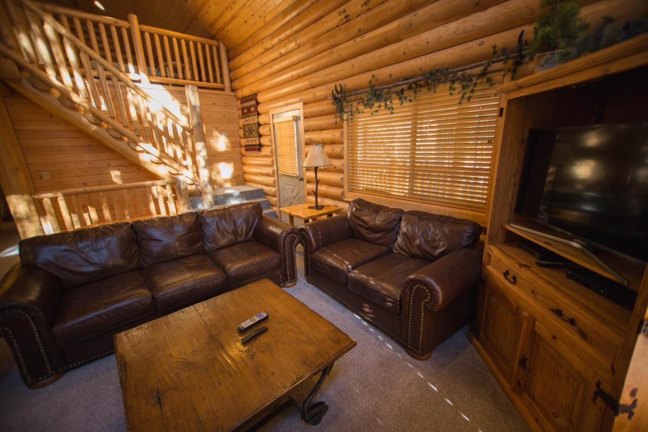 The Pines At Island Park Villa Exterior foto